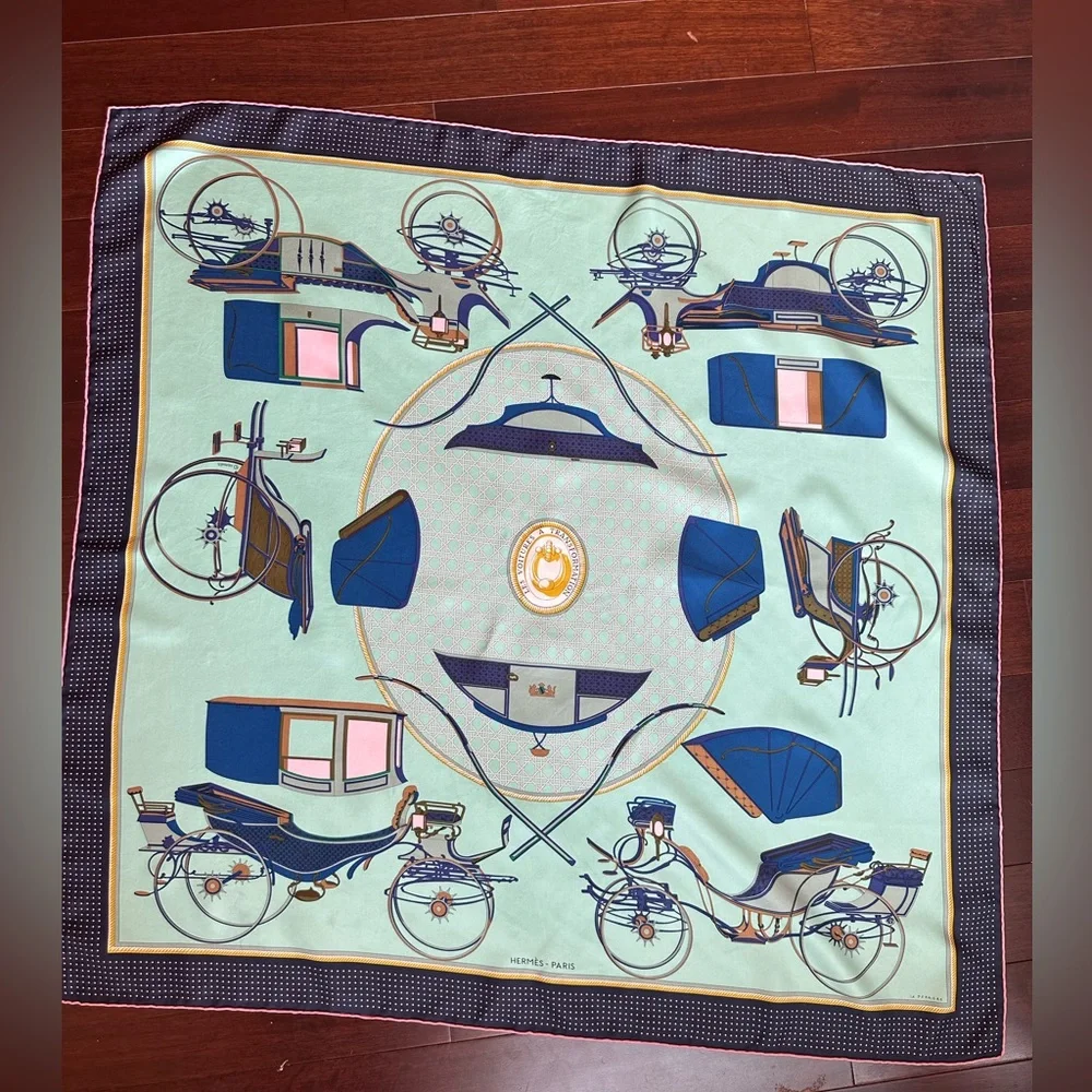 SOLD! Gorgeous Hermes La Perriere 100%Silk Scarf 90x90 Light Blue Colors - Picture 2 of 14